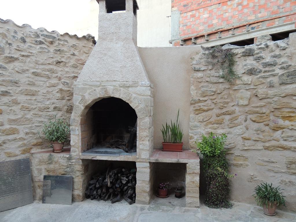 Las Bodegas Del Gilo Valdealgorfa Exterior foto